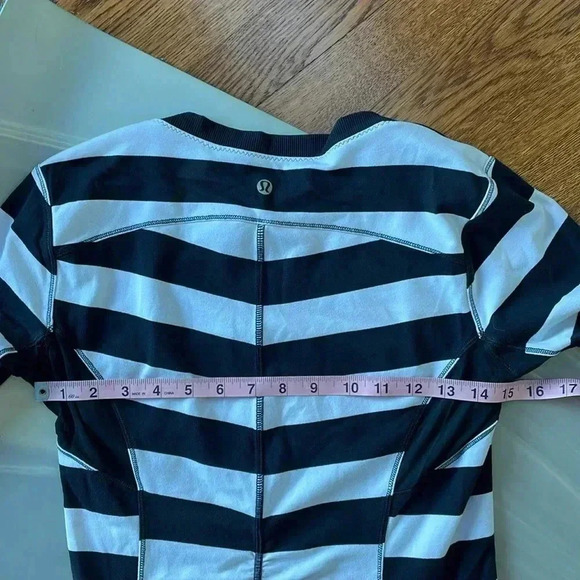 Lululemon I 2 - Picture 7 of 15